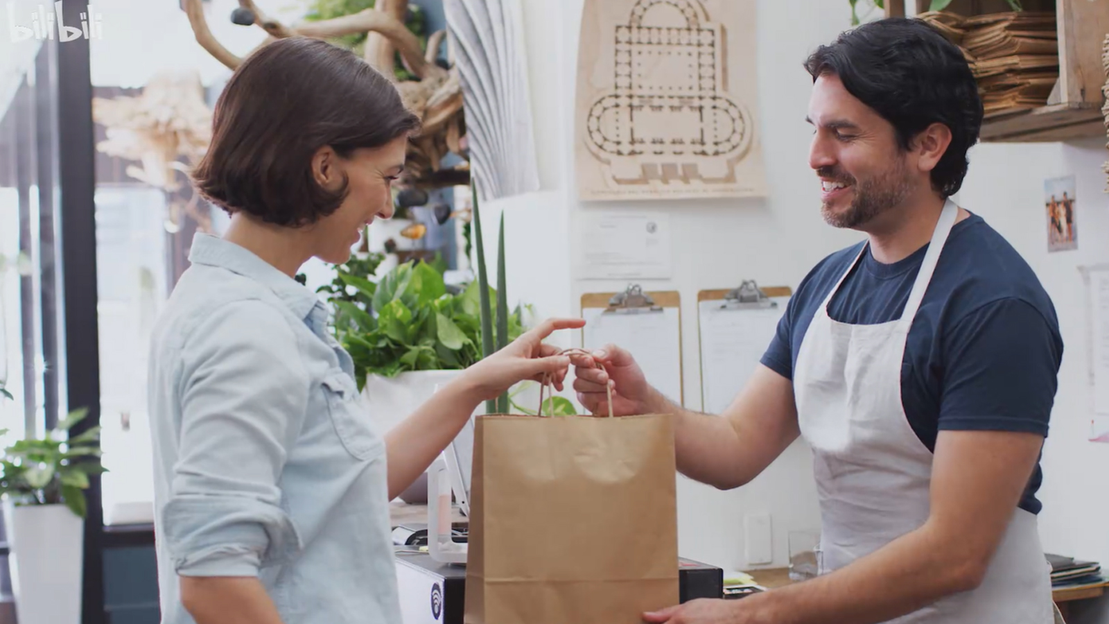 從一張紙到一只袋，一場“綠色制造”的美學之旅